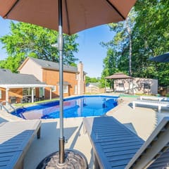 Serene Pool retreat w/ Games Near Fort Moore