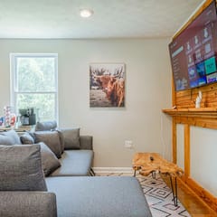 Midtown Columbus Studio w/ Grill Near Fort Moore