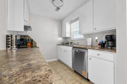 Cozy Traveler Stay Near Fort Moore | Long Stays