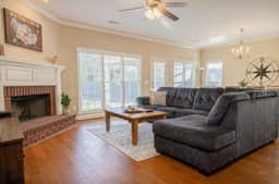 Modern Columbus Military stay w/ Games & Backyard
