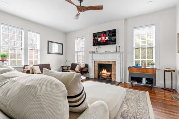 Historic 3BR Charm Near Lakebottom and Fort Moore