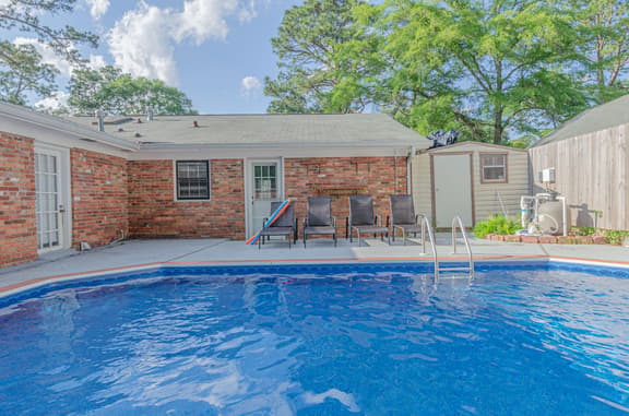 Family Pool Stay w/ Games Near Columbus Airport - Image 1