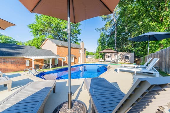 Serene Pool retreat w/ Games Near Fort Moore - Image 1