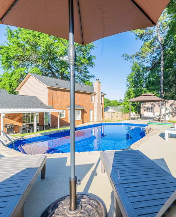 Pool•4BR•Pool Table•Grill•Fire Pit•Near Ft Moore